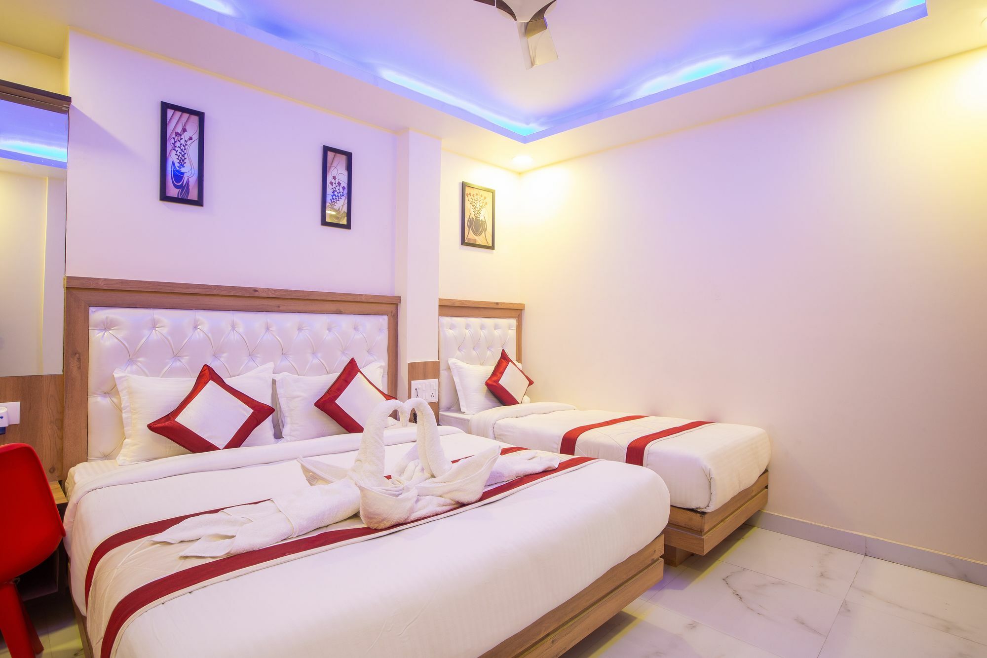 Hotel Sarthak Palace - By Pooja Hospitality New Delhi Ngoại thất bức ảnh