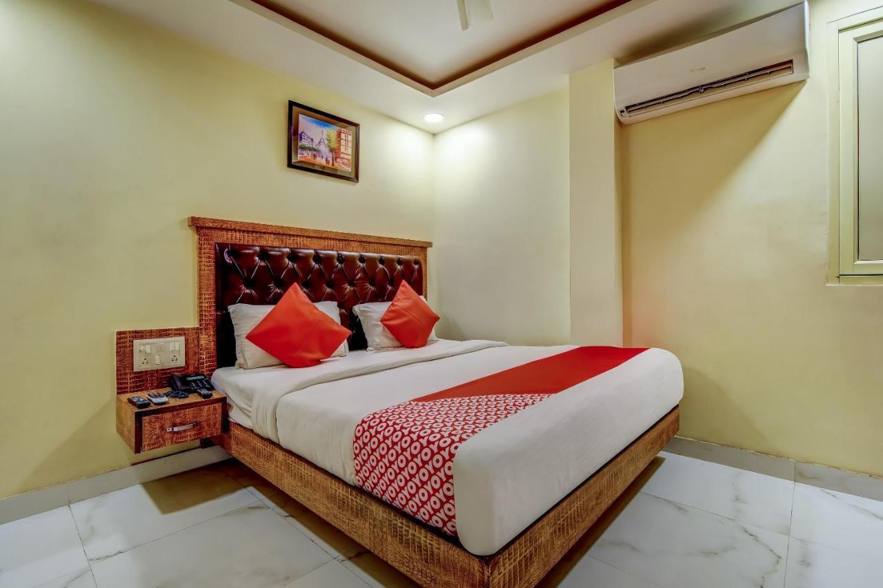 Hotel Sarthak Palace - By Pooja Hospitality New Delhi Ngoại thất bức ảnh