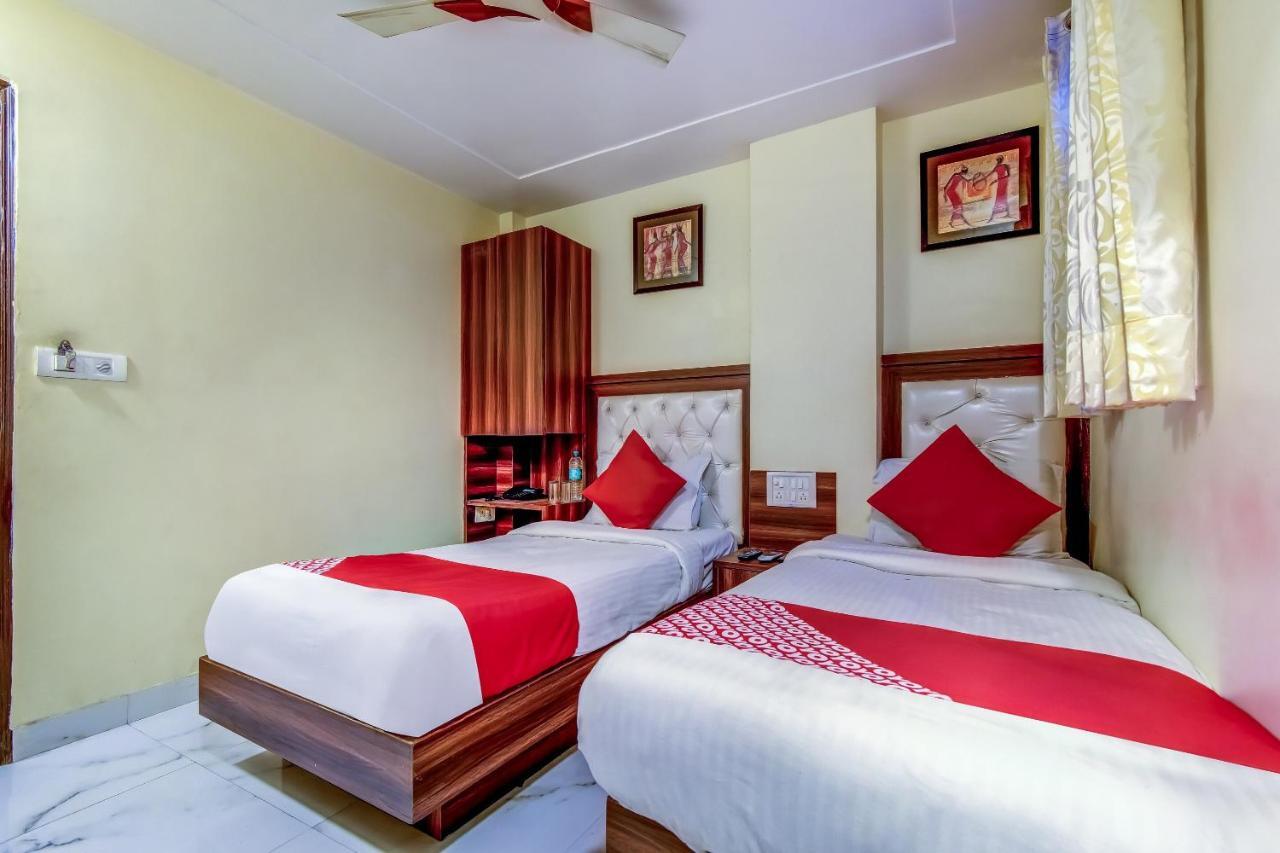Hotel Sarthak Palace - By Pooja Hospitality New Delhi Ngoại thất bức ảnh